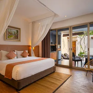 Lasanti Seminyak (Bali)