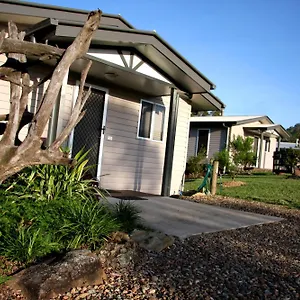 Farm stay Yabbaloumba Retreat, Booloumba